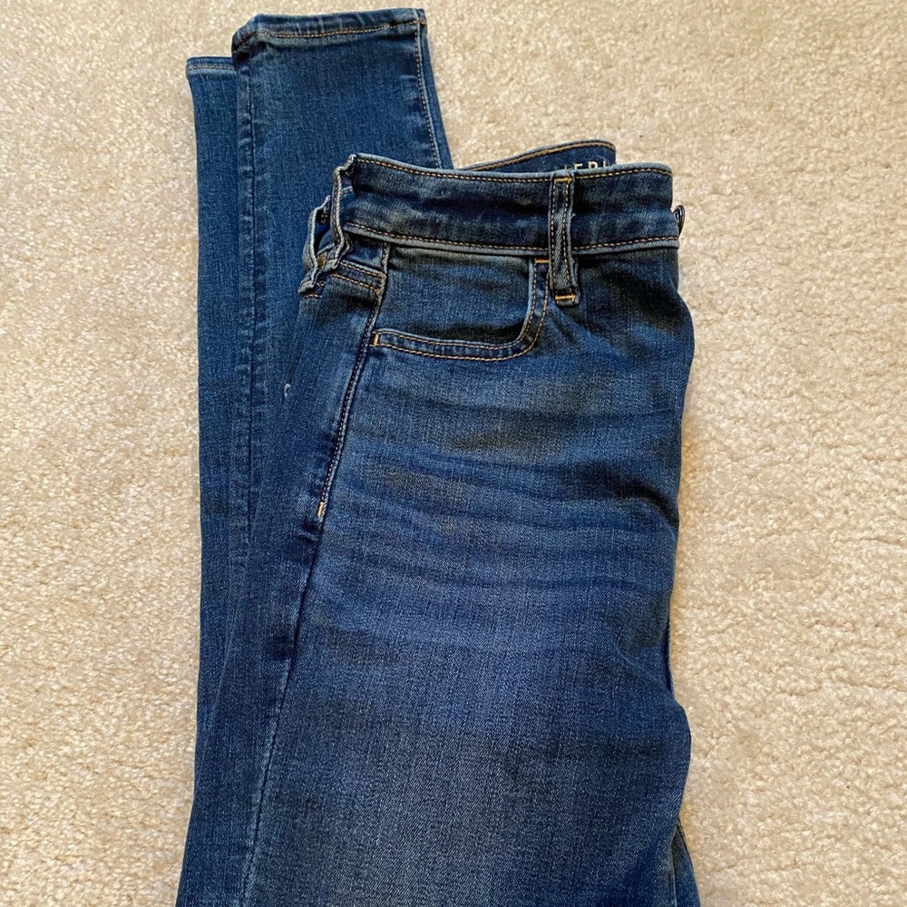 American Eagle. Next level high waist jeggings